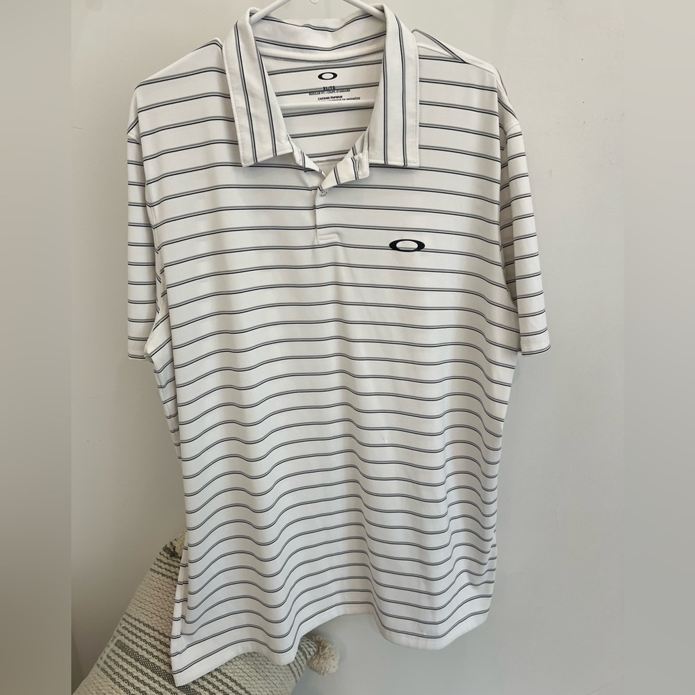 Men’s Oakley Golf Shirt